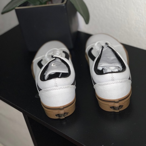 Vans old skool (Gum) Blanc de blanc/blac size 4.5 men and women 6.0 - Picture 3 of 5